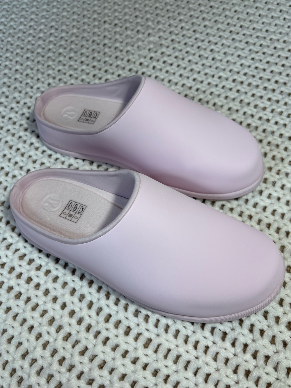 lululemon women’s swayday mule in blissful pink size 8